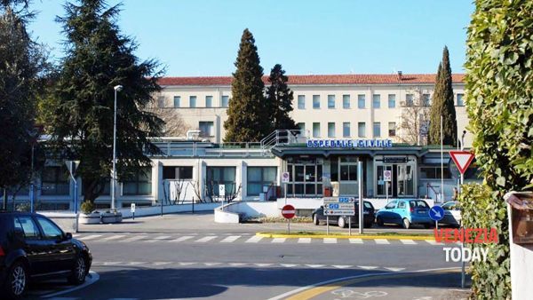 Variante Delta, focolaio all'ospedale di San Donà: 15 contagiati